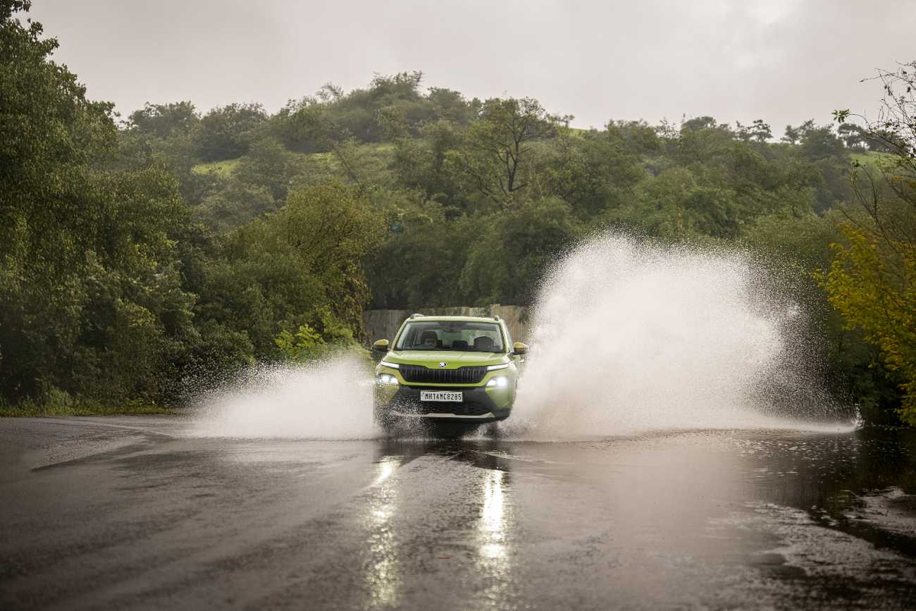 Skoda Kylaq Review 2025 – Best Sub-4m SUV with Torque Converter AT, 5-Star Safety