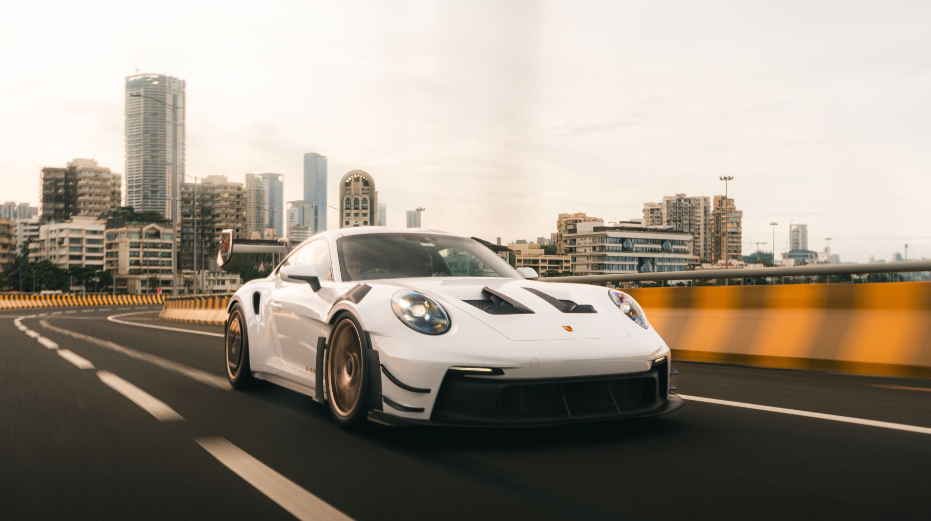 India’s First Porsche 911 GT3 RS MR – Manthey Kit Madness, Yas Marina Record Breaker