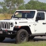 New Mahindra Thar Spied with Roxx-like Design Details: What to Expect from the Upcoming Refresh
