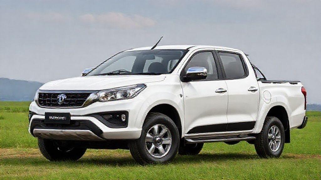 Tata Sierra Base & Mid Spec Variants Detailed - Specs, Features, Colours & More - Complete Specifications, Price & Review 2025