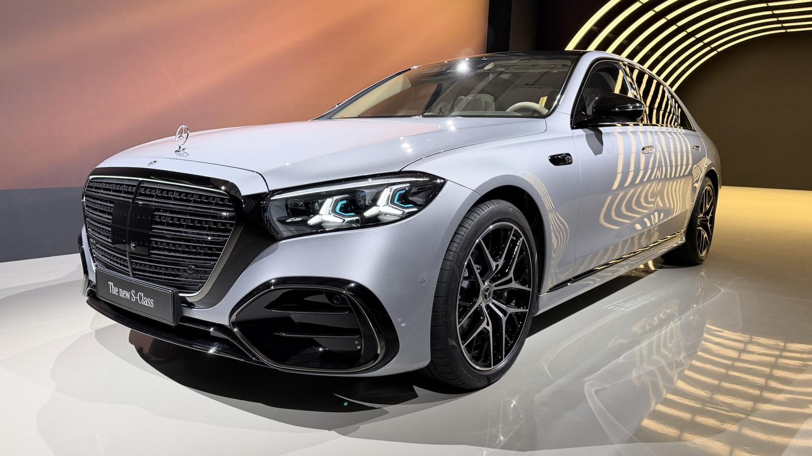 2027 Mercedes-Benz S-Class Facelift: Bigger Screen, Bolder Design & Pricing Details - Complete Specifications, Price & Review 2026