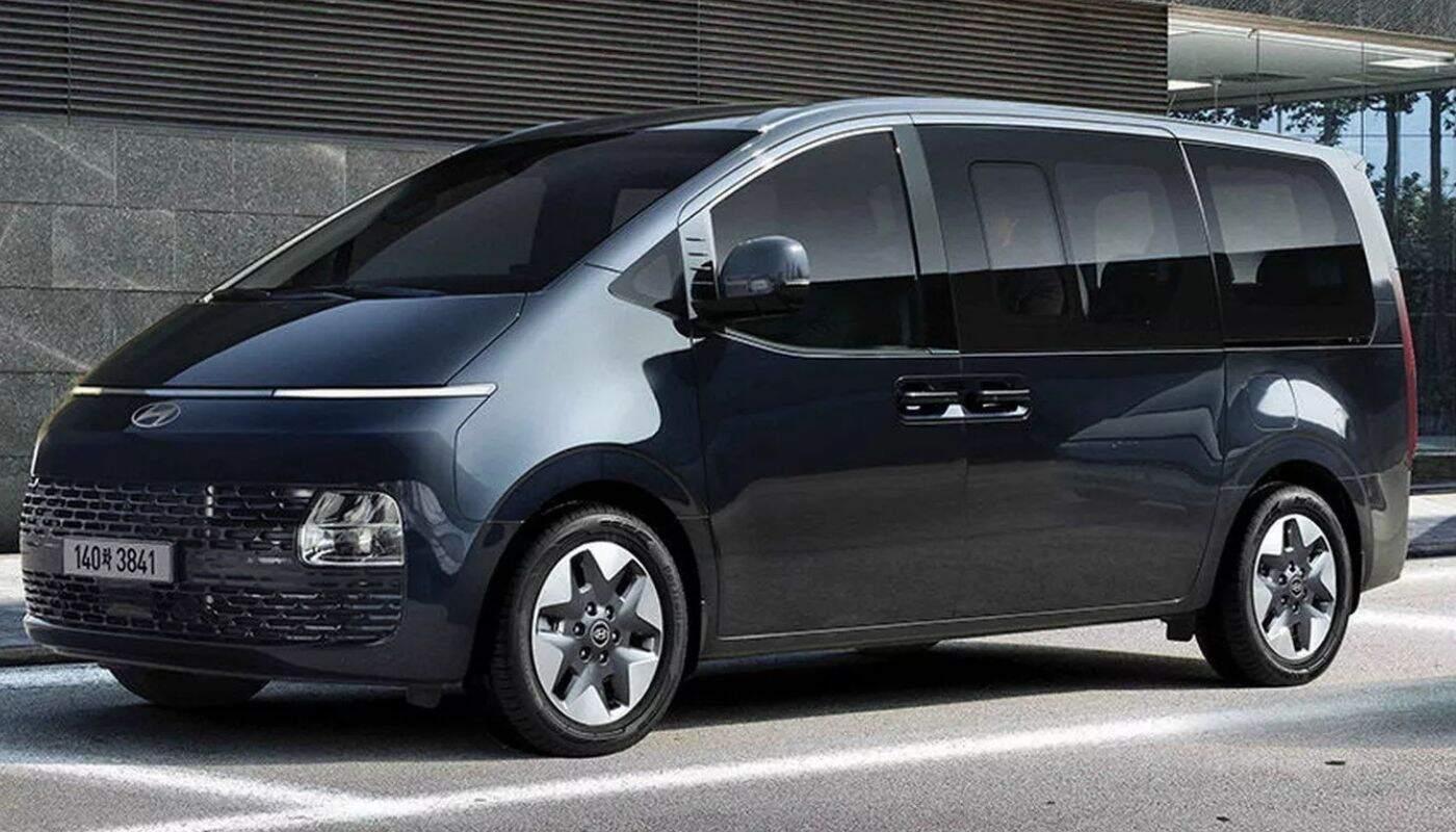 6 Upcoming MPVs in India – Launch Dates, Prices & Mileage (Including EVs & Hybrids) - Complete Specifications, Price & Review 2026