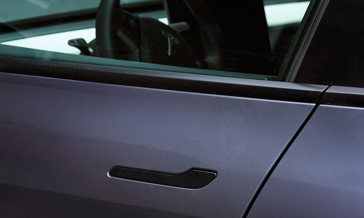 Mahindra & Kia SUVs: Tech Features That Might Land Them in Trouble - Complete Specifications, Price & Review 2026