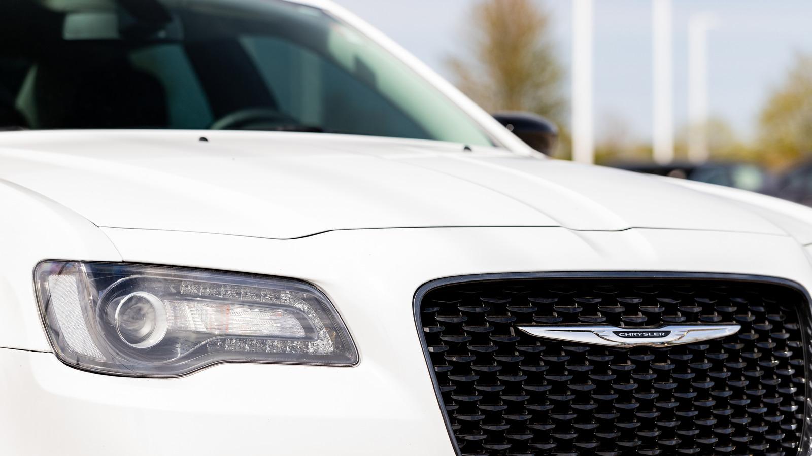 8 Game-Changing Chrysler Innovations That Shaped Modern Cars - Complete Specifications, Price & Review 2026