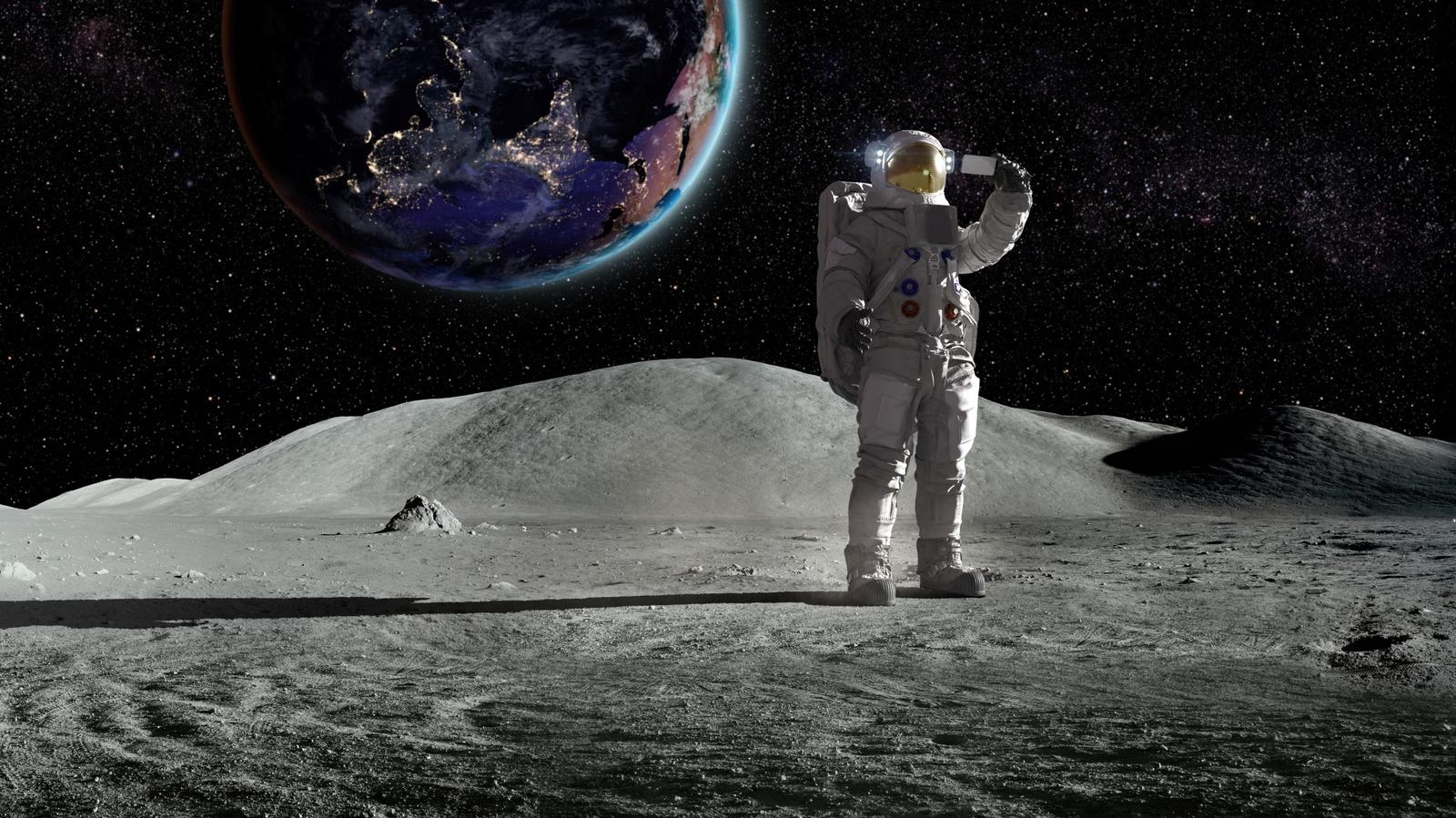 NASA Allows Artemis Astronauts to Bring Smartphones for Moon Selfies – What You Need to Know | High Quality Images NASA Allows Artemis Astronauts to Bring Smartphones for Moon Selfies – What You Need to Know - Complete Specifications, Price & Review 2026