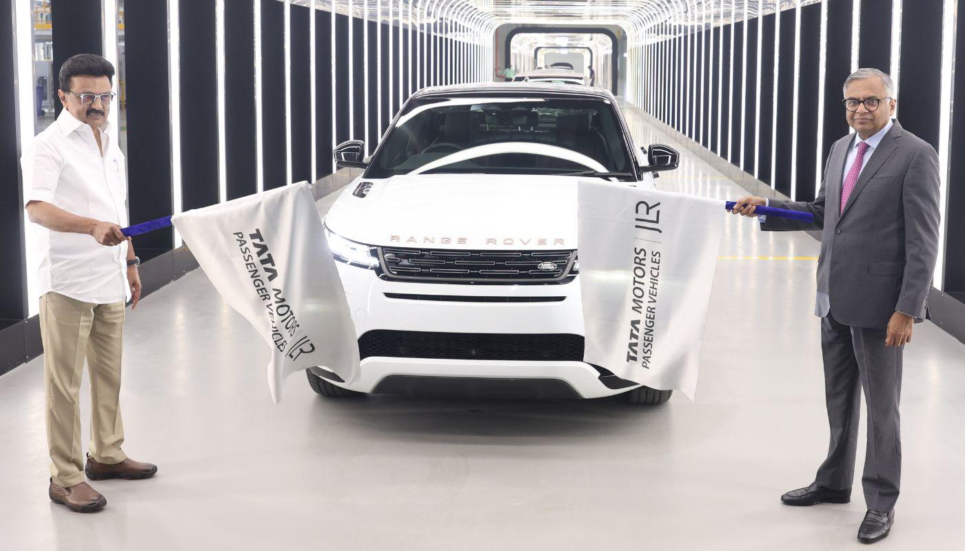 Range Rover Evoque Production Starts at Tata Motors’ New Tamil Nadu Plant – Price, Features & More | High Quality Images Range Rover Evoque Production Starts at Tata Motors’ New Tamil Nadu Plant – Price, Features & More - Complete Specifications, Price & Review 2026