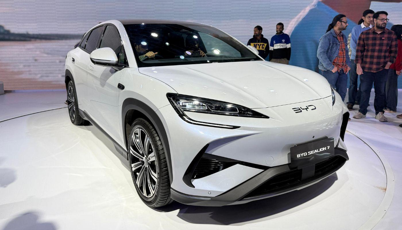 BYD Sealion 7 First Anniversary Edition – Prices, Benefits & Booking Details - Complete Specifications, Price & Review 2026