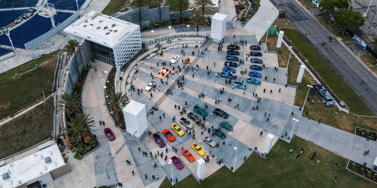 2026 Porsche 911 T-Hybrid Revealed: April Air | Water Show Highlights & Full Specs