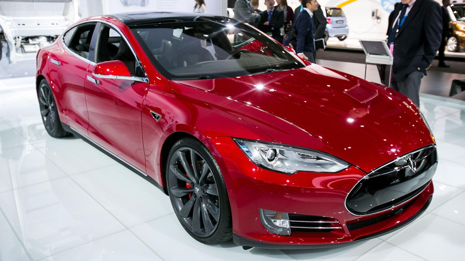 2026 Tesla Model S: How the 'Perfect Score' Legend Forced a Global Rating Revolution - Specs & Review 2026