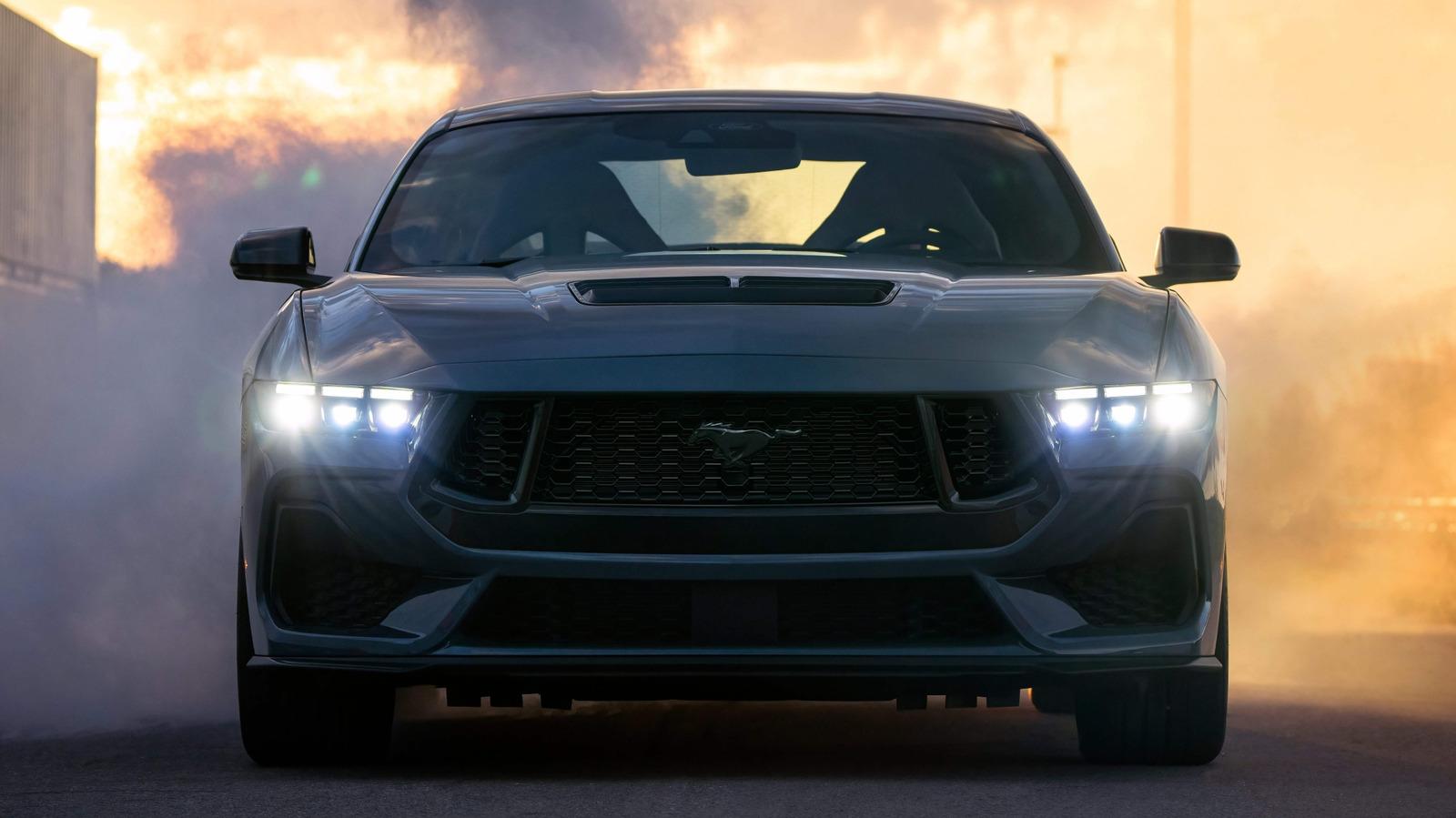 2026 Ford Mustang Manual Survival: Why CEO Jim Farley is Defiant Against Electric Trends