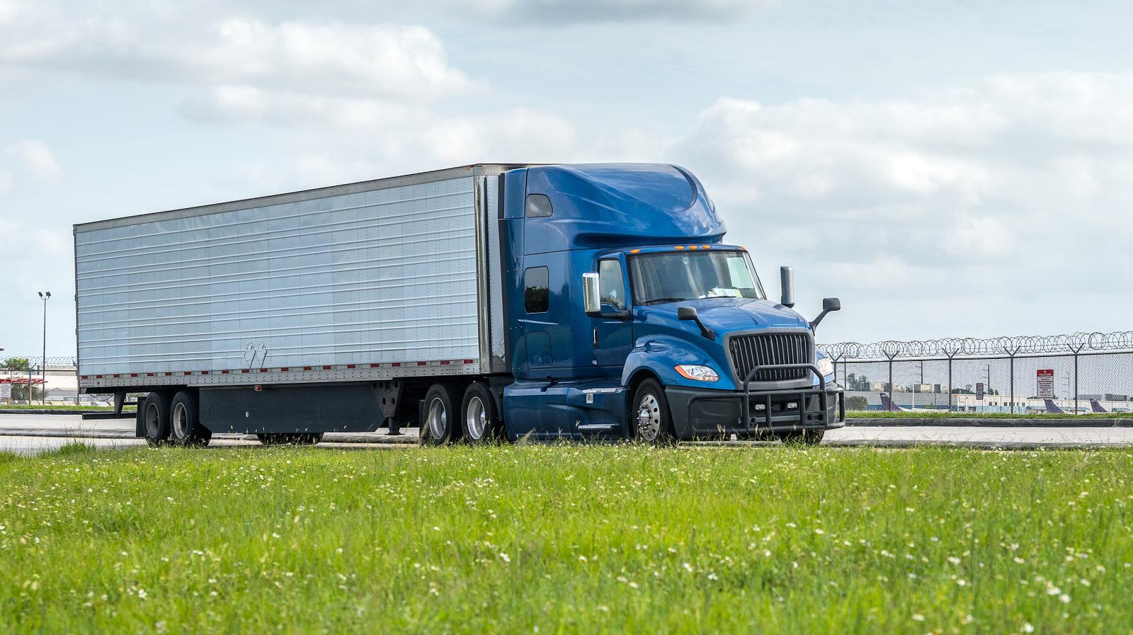 200,000 CDL Licenses Revoked in 2026: Why the Global Logistics Crisis Will Make Everything More Expensive